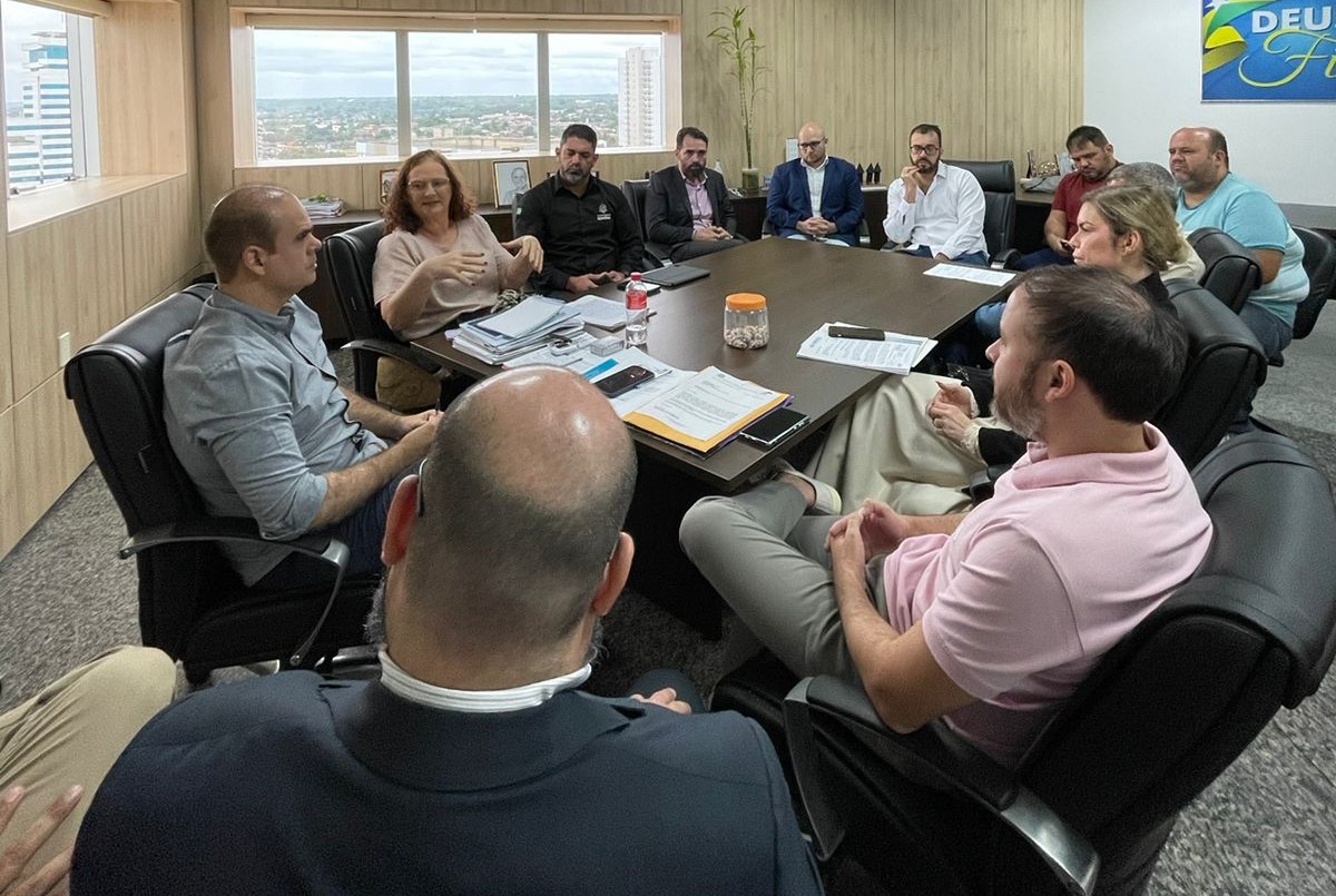 Simero participa de reunião com deputado estadual Alan Queiroz com foco na valorização da classe médica