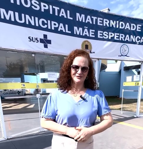Simero e Cremero visitam Maternidade Municipal Mãe Esperança